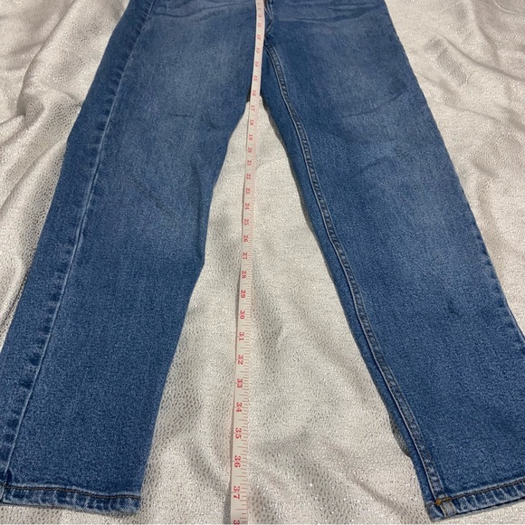 2/$50 Fashion Nova Mid-Wash Blue Boyfriend Mom Jeans Size 5 - Picture 6 of 7